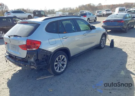 2014 BMW X1 xDrive28I из США, поврежденный, VIN WBAVL1C58EVY22885